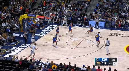 试训20支球队，落选，成为NBA新秀助攻王