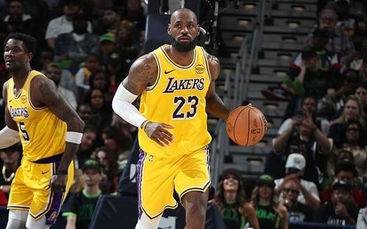 詹姆斯：我所有背靠背都出战成疑毕竟我都41岁了