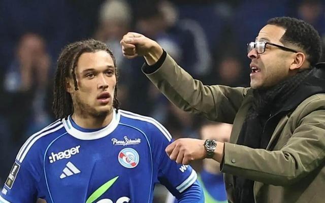 TA分析罗塞尼尔战术特点：阵型灵活、强调中路推进和高位压迫