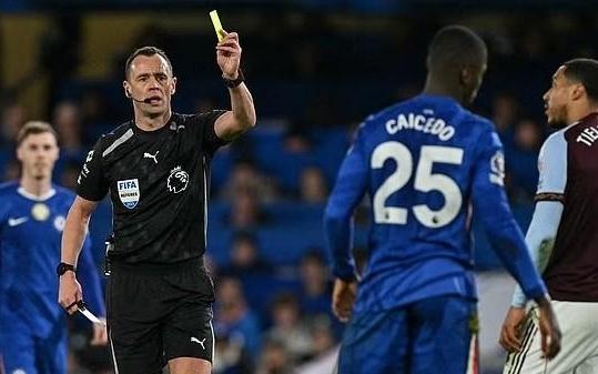 邮报：罗塞尼尔上任后需让帕尔默重拾状态杜绝无谓黄牌