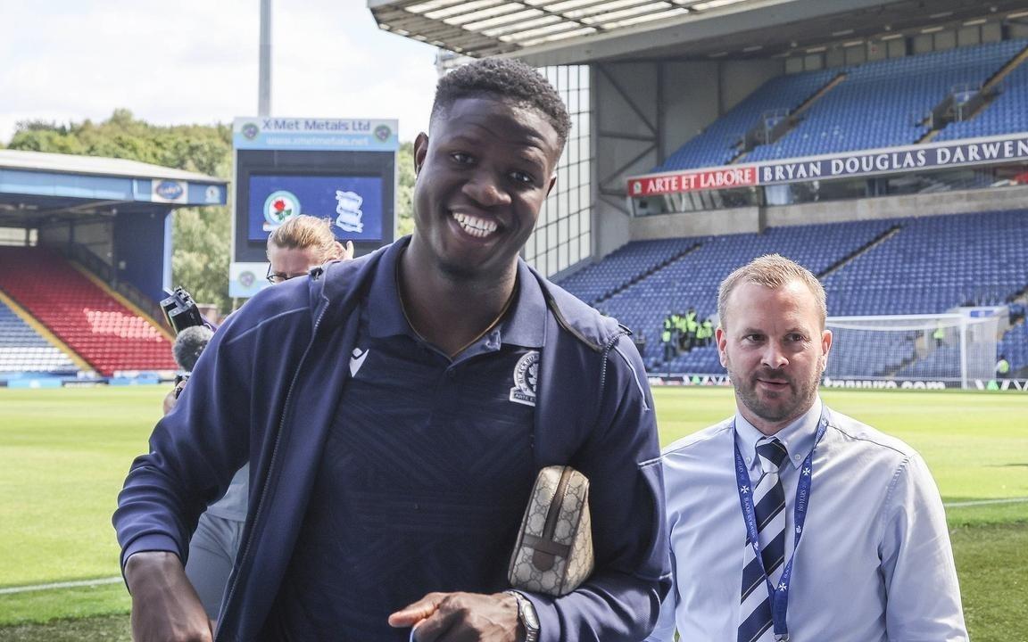 中超转会!申花有意英冠250万欧前锋,浙江队120万报价遭拒