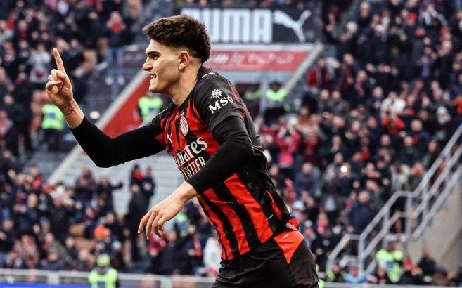 莱奥补时救主,AC米兰11保级队意甲17场不败,国际米兰三喜临门