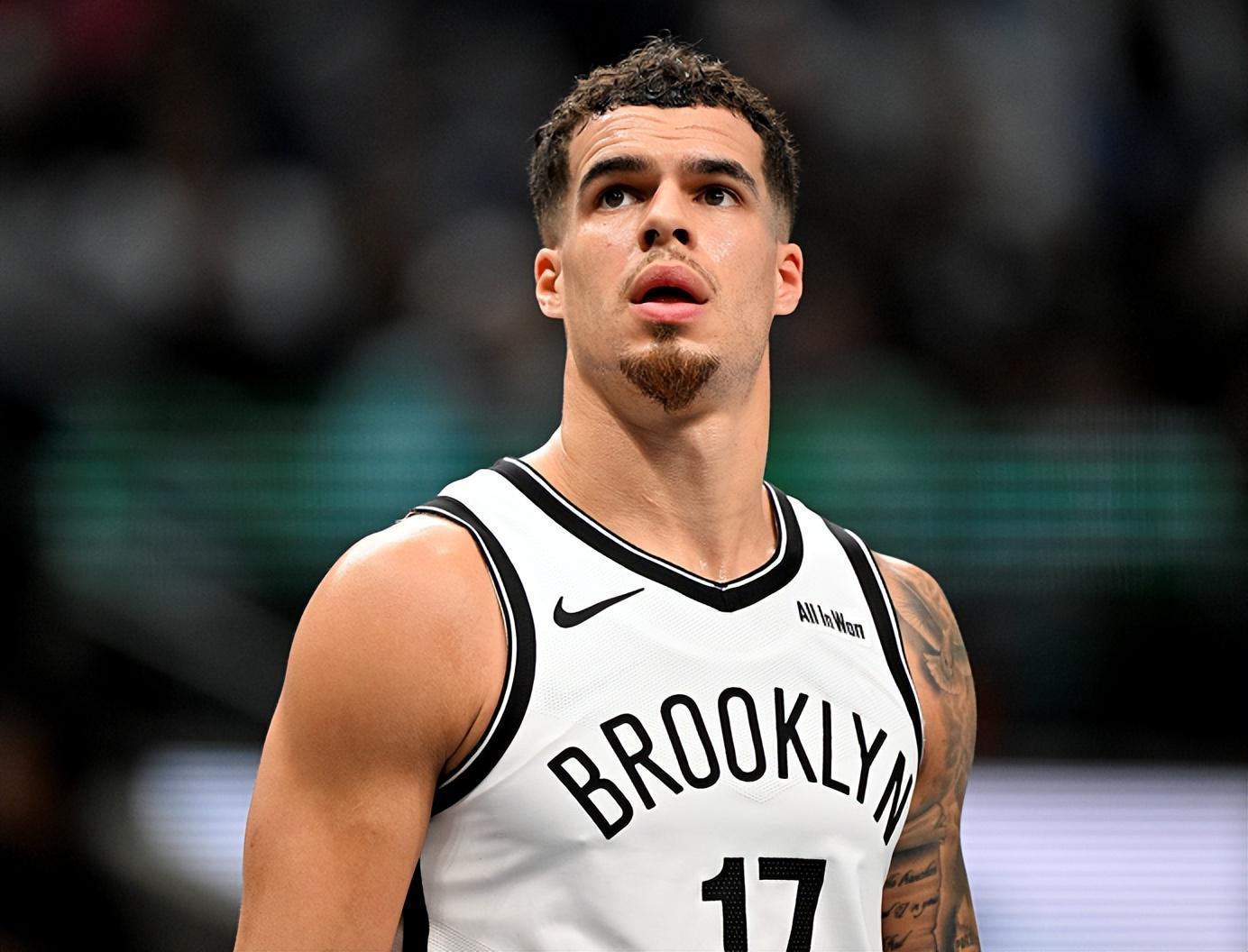 35分+17板+7助！3项生涯新高！冠军前锋