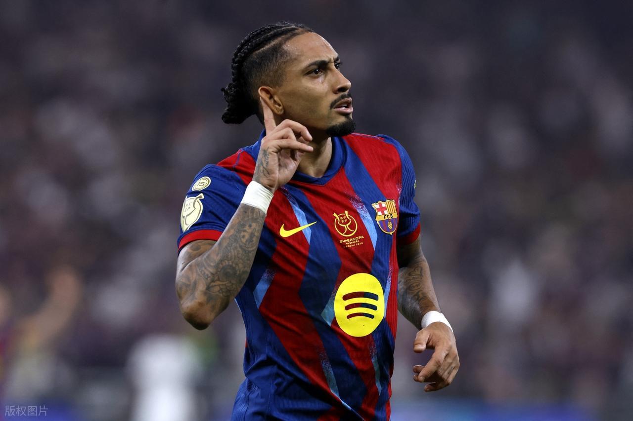 今夜吉达不设防！半场4球+红牌！巴萨32