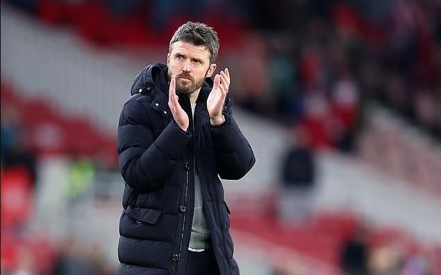 邮报：卡里克领跑曼联临时主帅竞争，俱