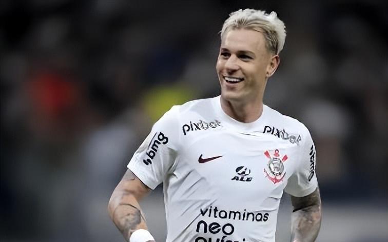 他要是加盟辽宁铁人！将成为本赛季中超身价最高的球员，值得期待