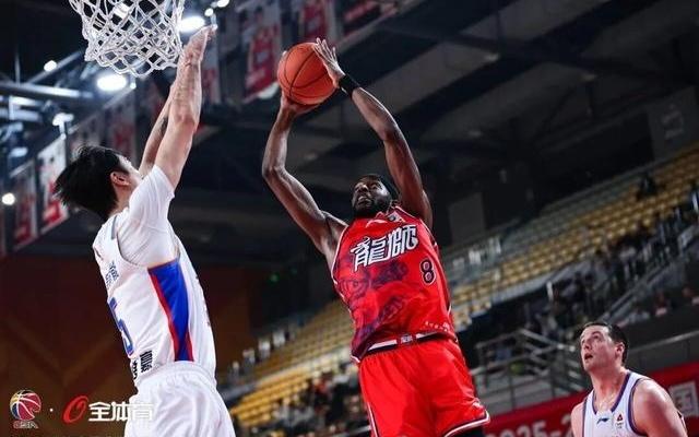 前行无畏丨CBA常规赛第十四轮四连主收官战负于天津