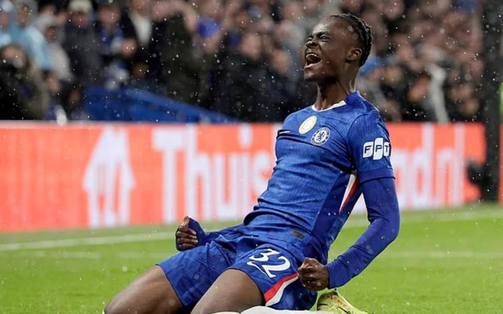 邮报：泰里克乔治收到国内外的众多邀