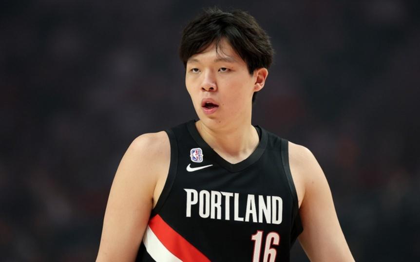 杨瀚森砍22+7发展联盟遭质疑水平低