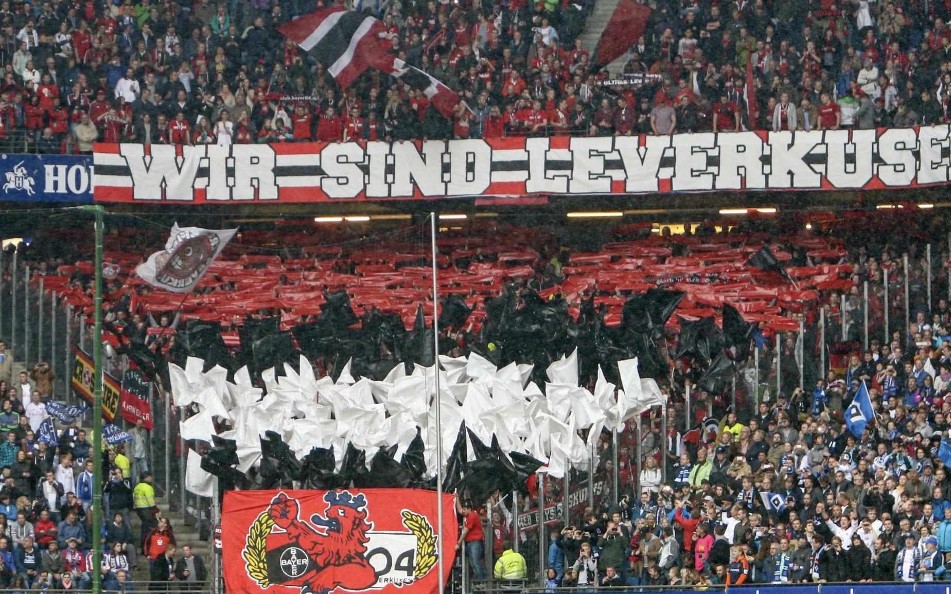 客战汉堡因大雪延期，勒沃库森官方：票