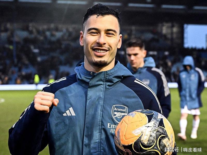 天空体育分析：切尔西6轮不胜，利物浦摆脱三连平，曼城击退曼联