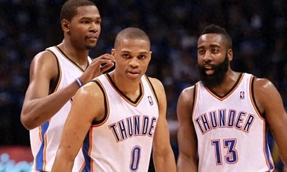 太意外雷霆三少谁最能赚哈登4.2亿杜兰特5亿，看到威少我服了