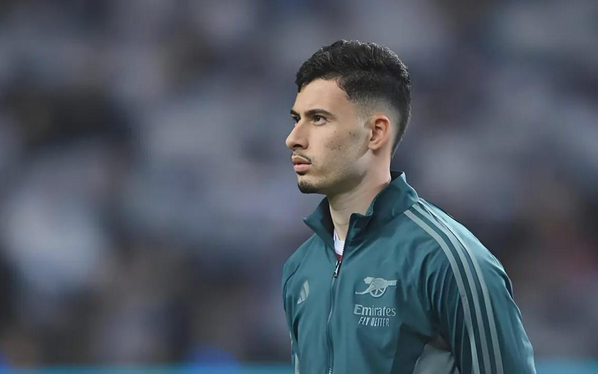 狂轰15脚仅换1分！阿森纳连平遭万条评论爆破：这真是冠军相