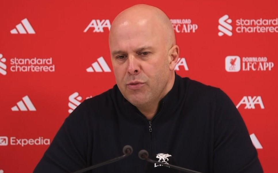 斯洛特：嘘声我认为是沮丧我们的标准不是不败而是赢球