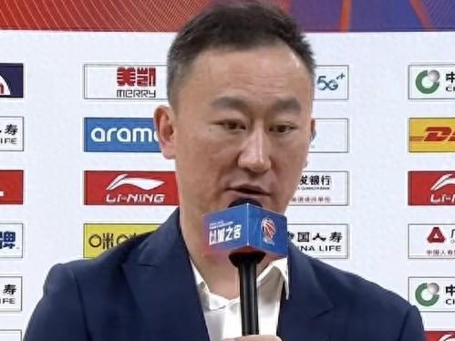 布朗15分广厦轻取青岛六连胜继续领