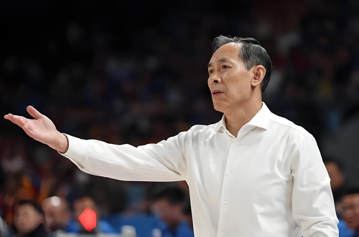 北京队迎1坏消息！2米06锋线悍将旧伤