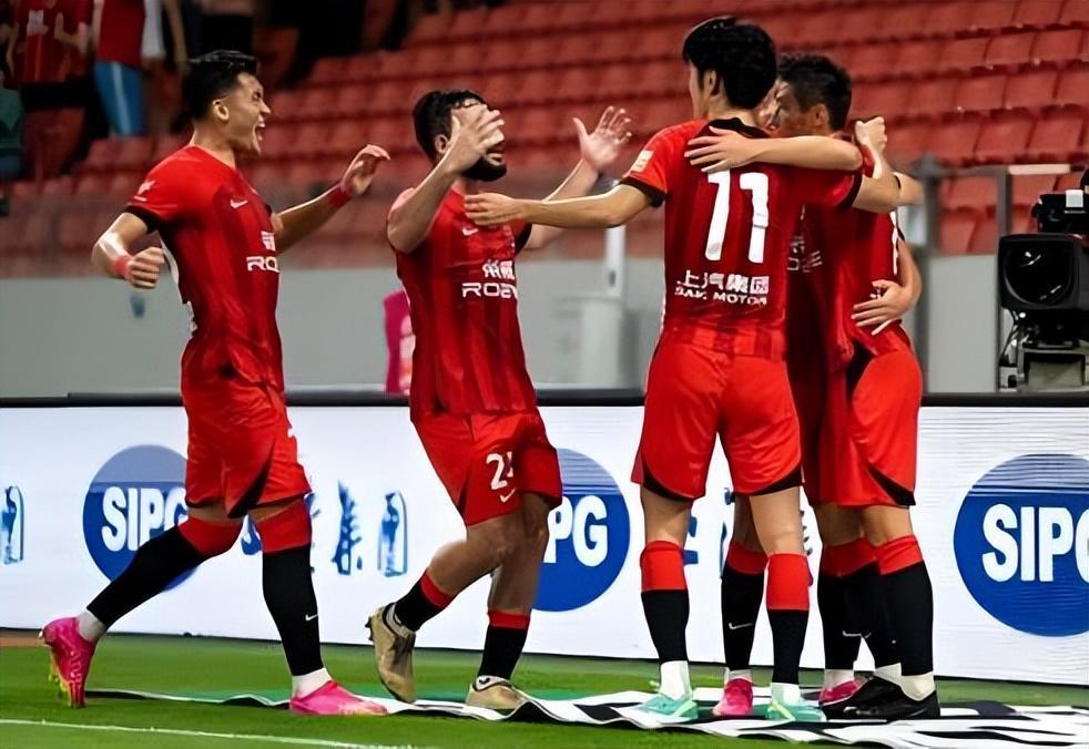 上港指挥官位置将迎来久违强援，本月