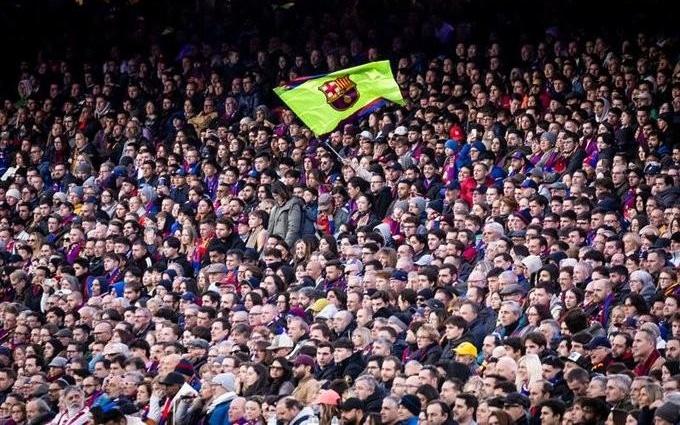 巴萨官方:将有869名球迷随队参加对布拉格斯拉维亚的比赛