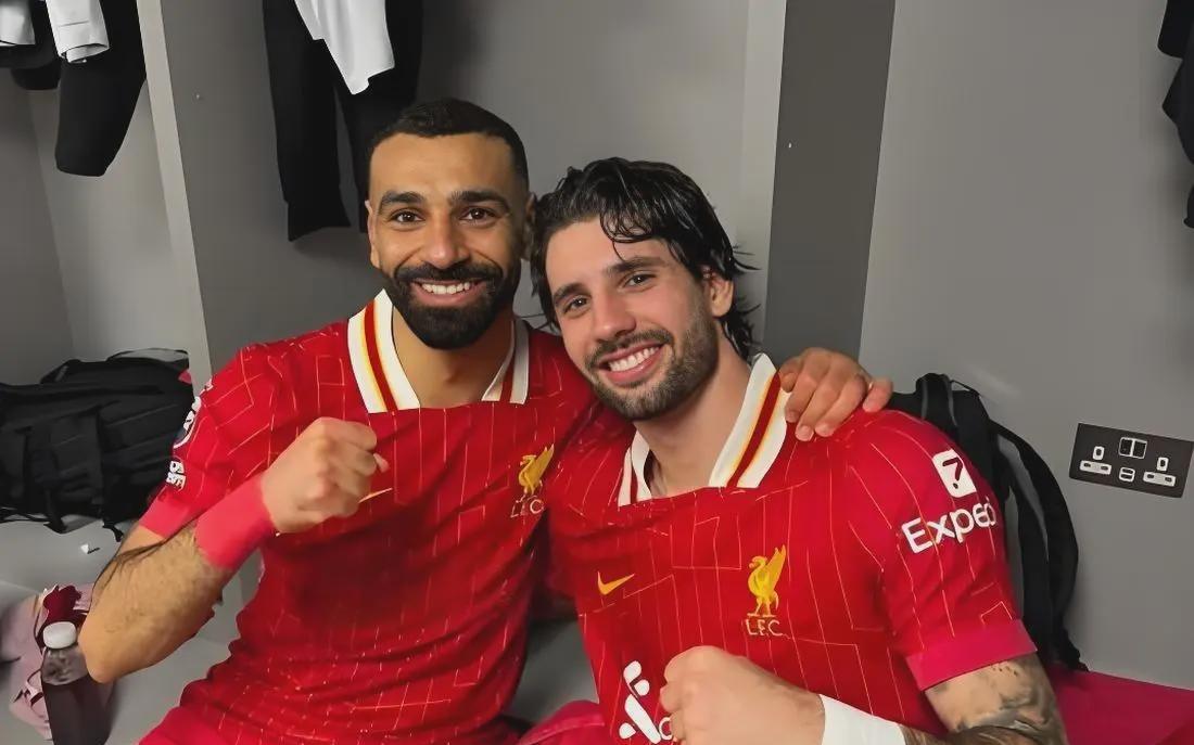 30大胜马赛还不行利物浦部分球迷直言，赢了个“寂寞”！