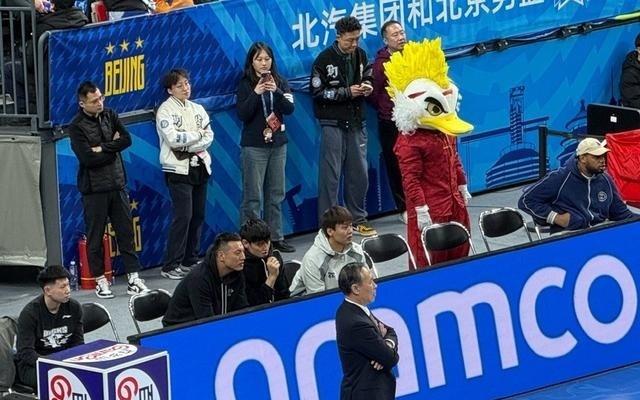 CBA最新排名:北京捍卫主场重返前4深圳战绩飙升四川18连败