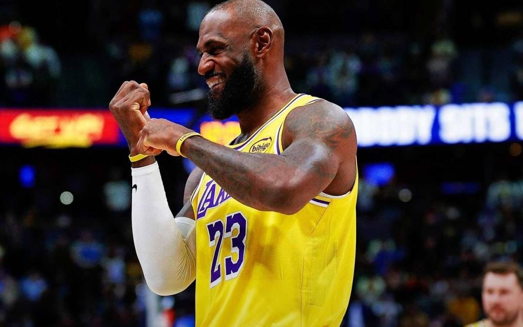 内部人士：湖人队老板珍妮巴斯对詹姆