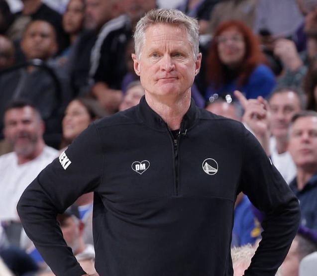 科尔最后一年美记透露勇士没有续约