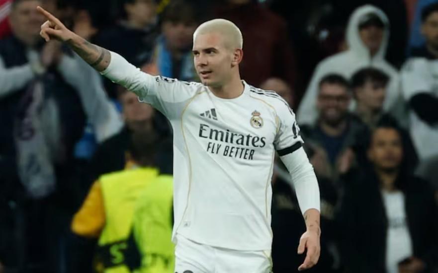 阿斯：马斯坦托诺表现出色，展现了超越