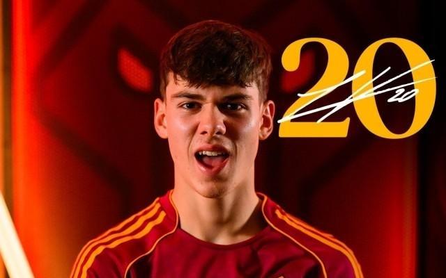 官方：罗马租借热那亚边锋文图里诺