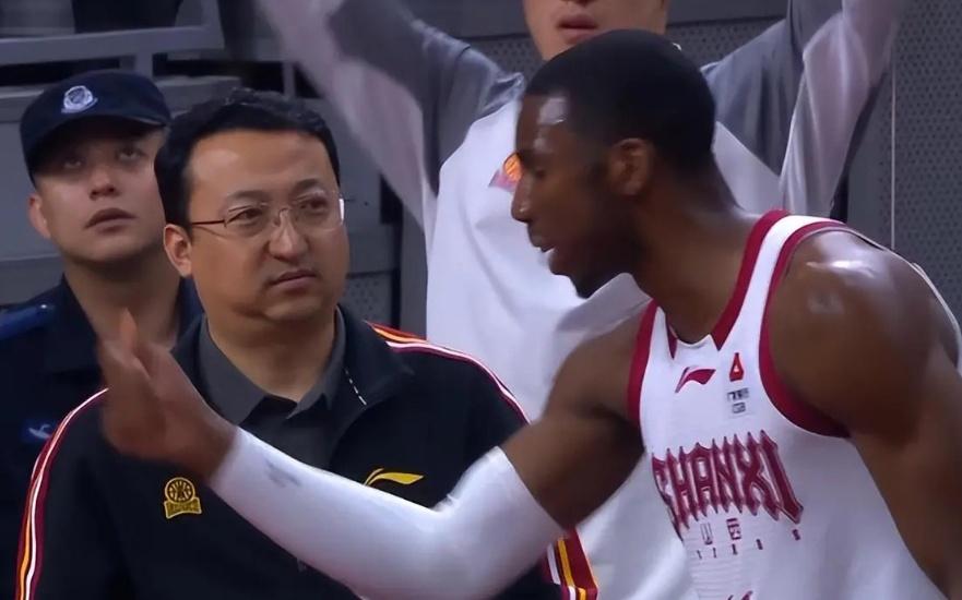 CBA罚单：山西外援迪亚洛战广东“数钱”动作罚3万潘江罚1万