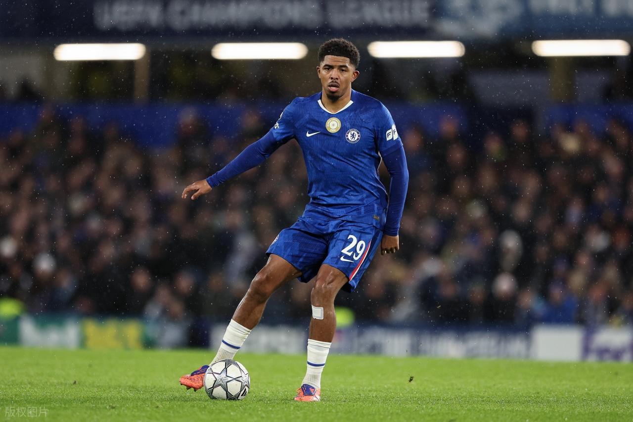英超：切尔西实力强劲，水晶宫能否走出