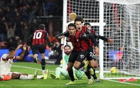 【英超】让二追二仍遭绝杀,利物浦2比3客负伯恩茅斯