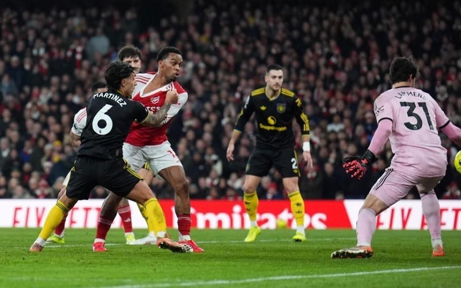 枪魔大战混乱8分钟！利马乌龙球，苏比门迪乌龙助攻，塔帅暴怒