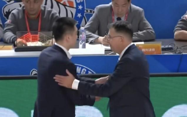 表现糟糕！辽媒点评辽宁队末节仅收获4分：CBA历史罕见