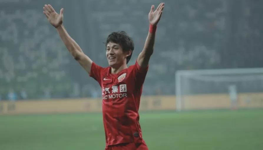 06！中超冠军溃败，申花队11爆冷，国足将大战乌兹别克斯坦队