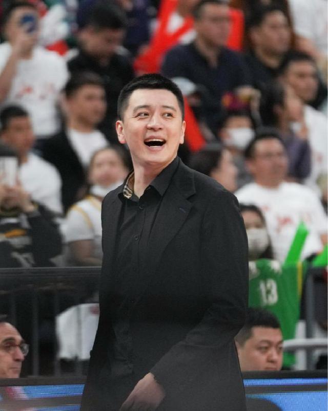 杨鸣辞职川辽之战两名“救火队长”将展开交锋