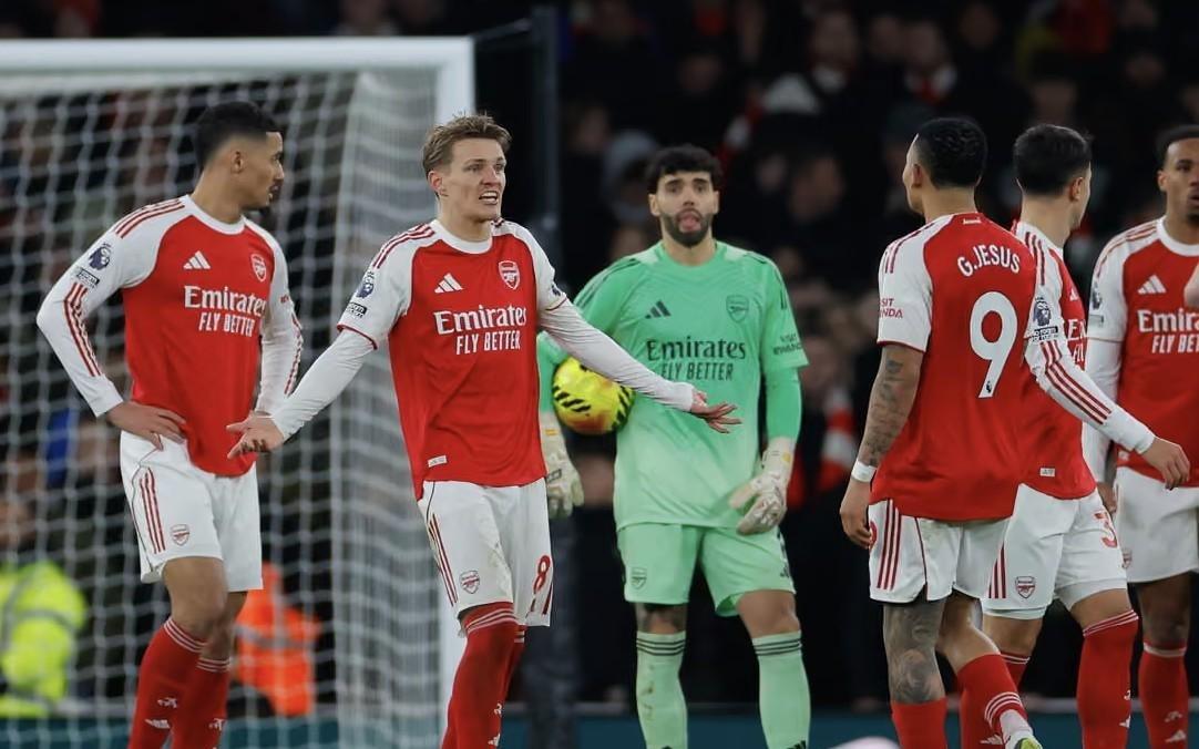 卫报：阿森纳的整体运作出问题时，没有球员能够单独扭转局面