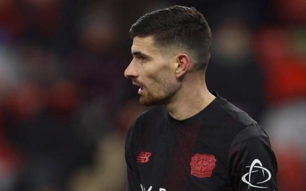 迪马济奥：那不勒斯有意药厂左边锋泰