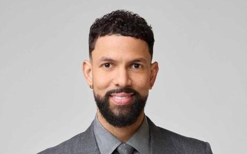 G联赛队主帅小里弗斯：G联赛队球员会通过新秀赛努力留在NBA