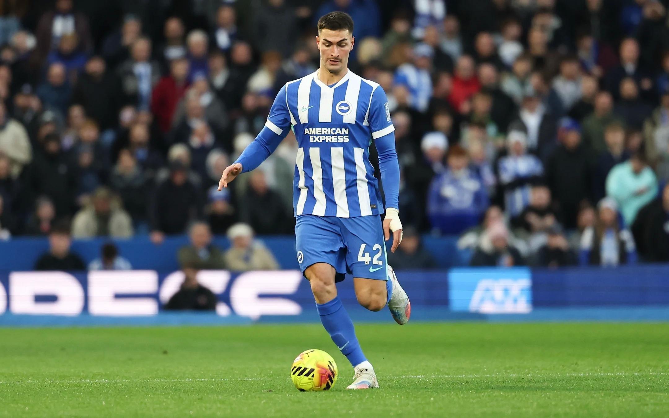 官方：布莱顿后卫科波拉租借加盟巴黎