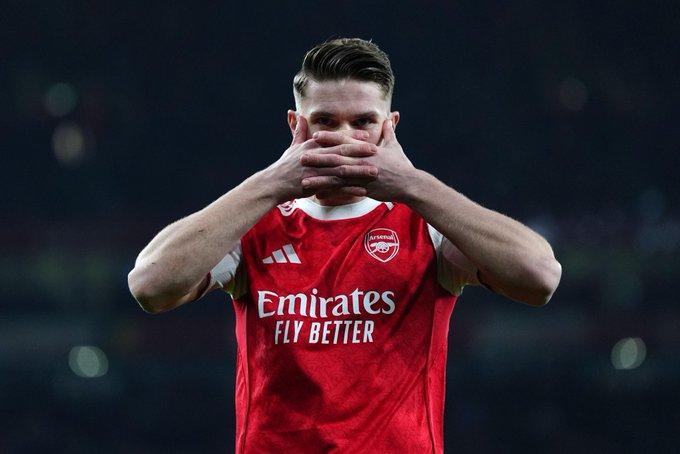 60！32！欧冠一夜英超4队出线，利物浦狂飙，切尔西绝杀突围！