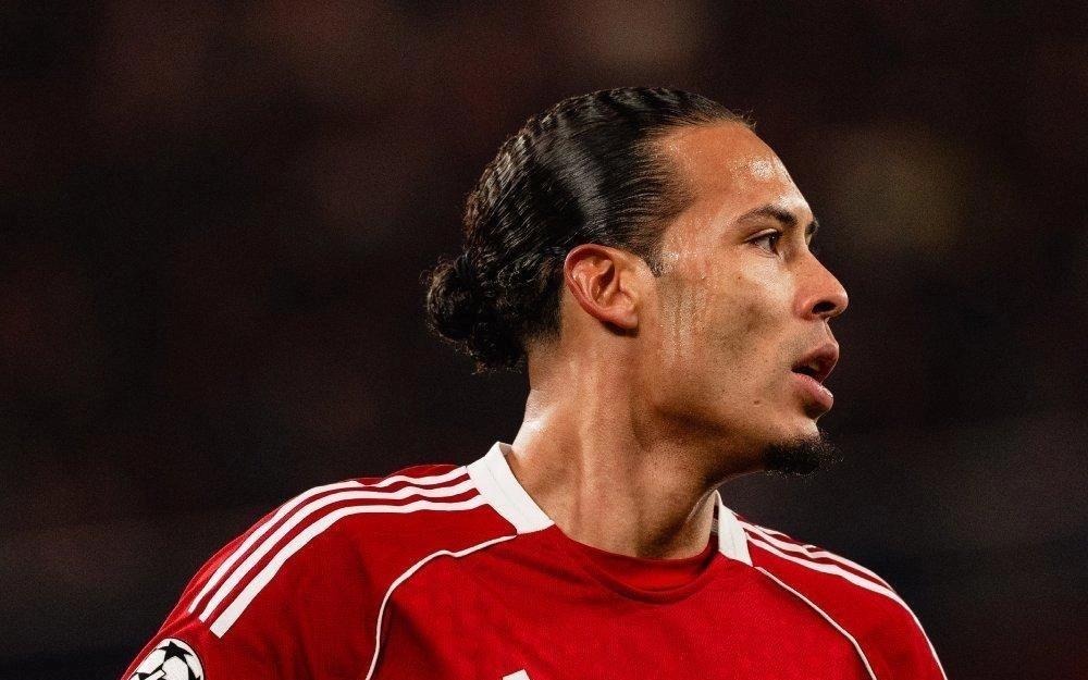 助攻帽子戏法，范戴克当选与卡拉巴赫