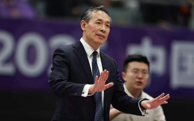 CBA最新消息！曝布罗金顿加盟北京首