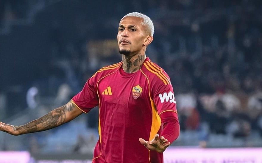 22岁巴西后防帝星横空出世罗马舍不