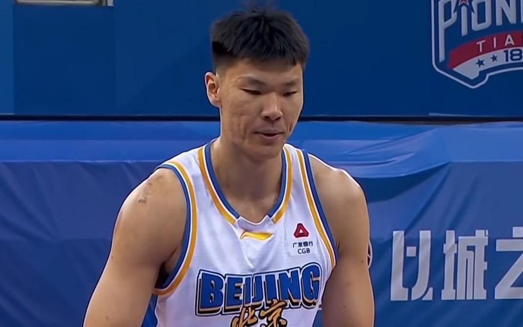 CBA爆大冷，9378！北京男篮轰然倒下，末节崩盘，顶薪球员0分！