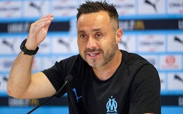 德泽尔比：欧冠被淘汰我有责任，但我有