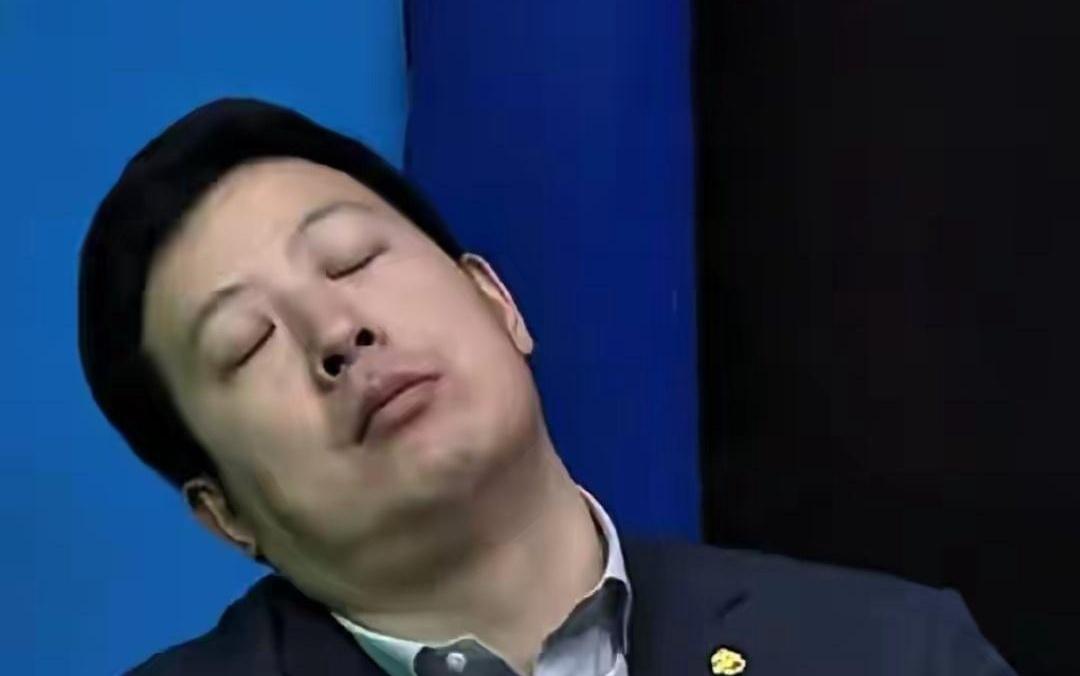 21连败！外援没工资拒赛，主帅赛后抹眼泪，名记提出“解套”办法