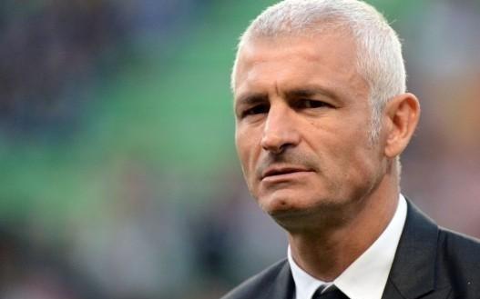 拉瓦内利：伊尔迪兹值得培养，他有能力