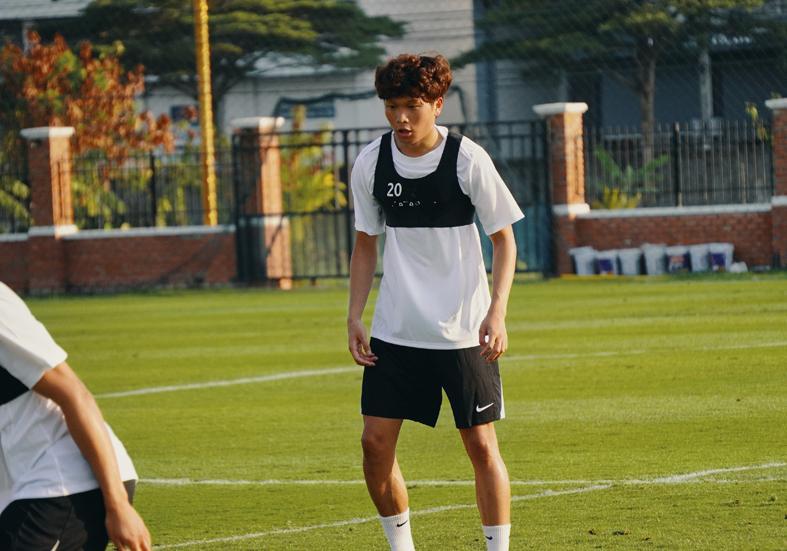 铜梁龙老弱病残！囤一堆小将仅韦所为