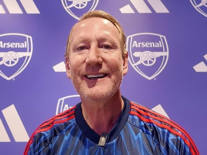 里外不讨好！枪手名宿支持热刺击败曼