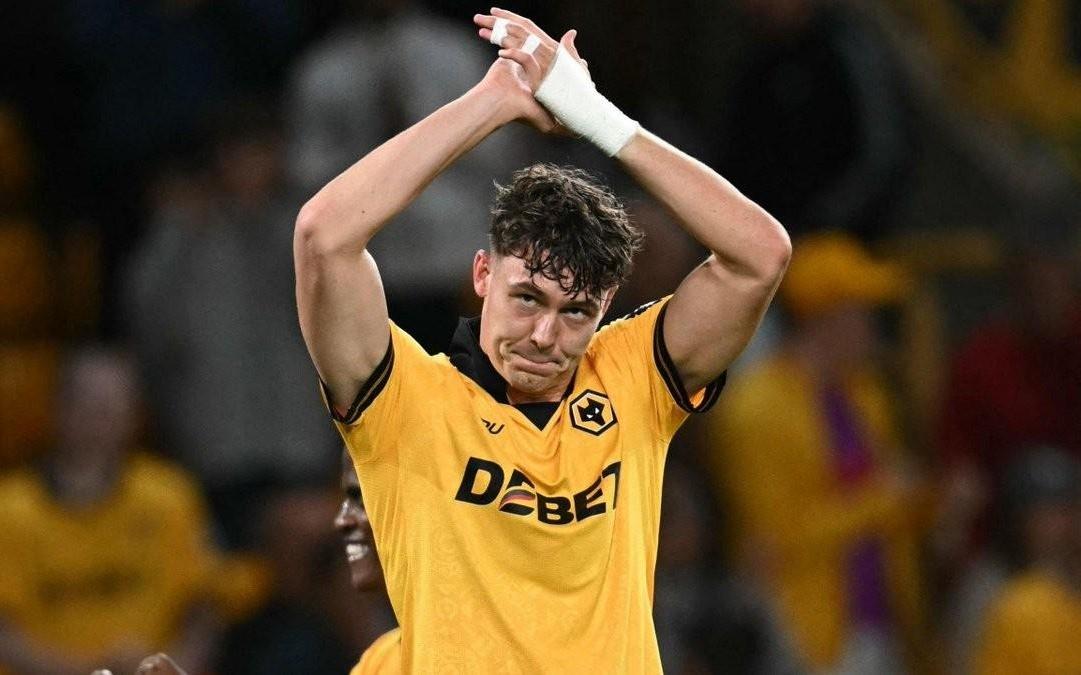 记者：水晶宫4300万镑+500万镑浮动报